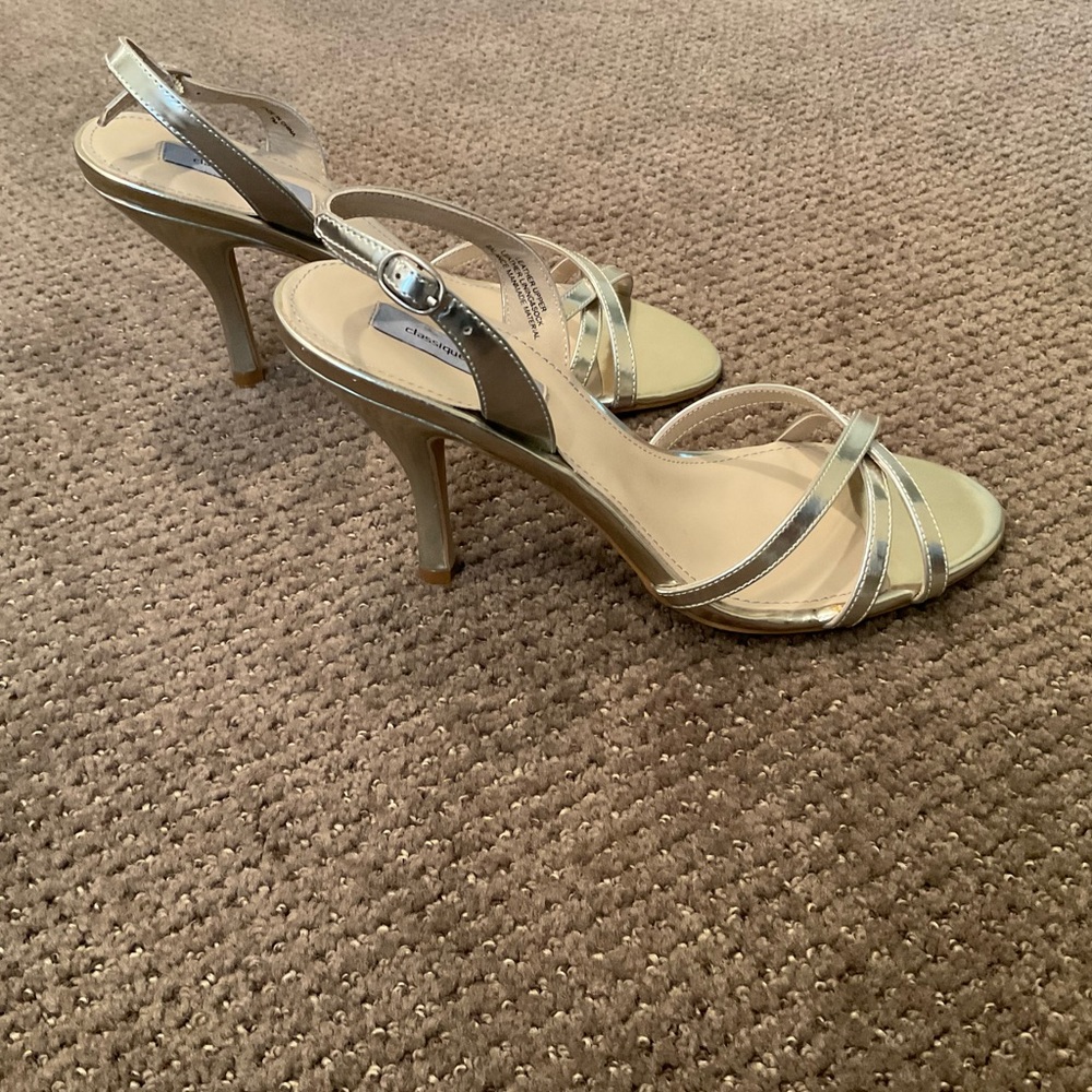Gold shiny, sparkly heels